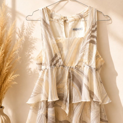 Arte Maxima by Makis Tselios Elegant top, beige and brown