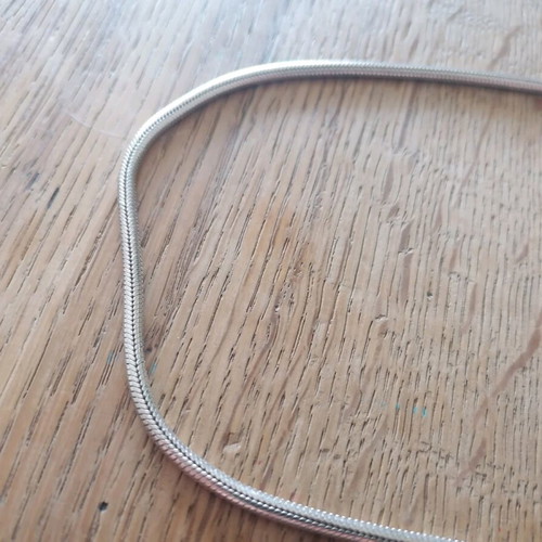 Silver 925 necklace chain new in excellent condition