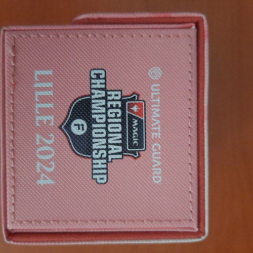 Ultimate Guard Deck Box Regional Championship Lilie 2024