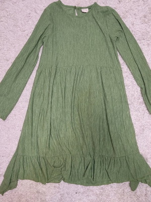 Zara teen dress for girls 11-12 years like new, green