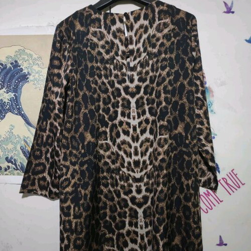 Leopard dress with 3/4 sleeve like new, XS/S, black and brown