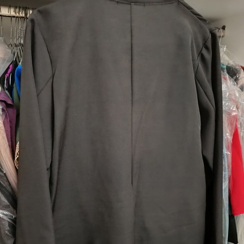 Women's black suit like new, medium size