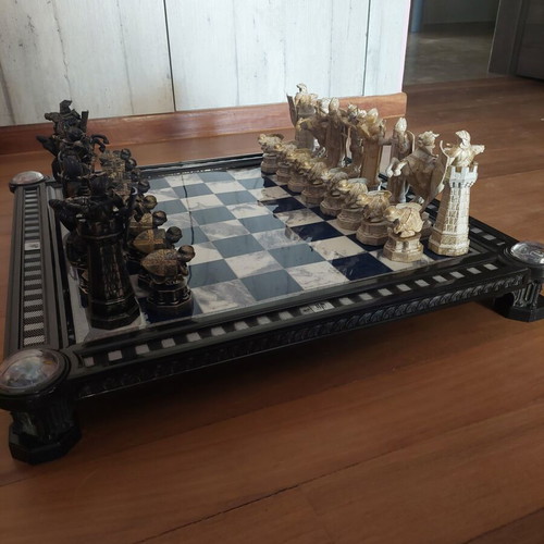Harry Potter collectible chess set by Deagostini