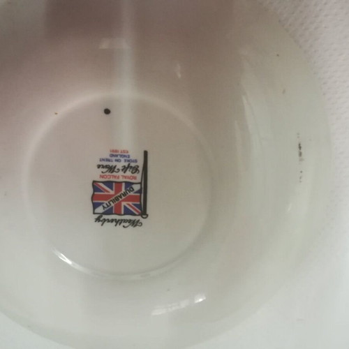 Chokin collection plate like new, English Royal Falcon plate, 2 Chinese sauce plates