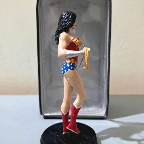 Eaglemoss DC Superhero Comics Collection Wonder Woman figure #8