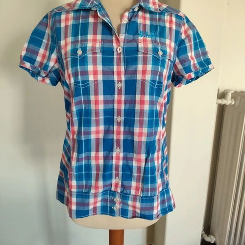 Jack Wolfskin shirt 100% cotton size M like new