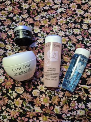 Σετ περιποίησης Lancôme με κρέμα ματιών, gel-κρέμα, λοσιόν και ντεμακιγιάζ