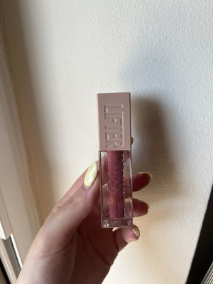 Maybelline 005 Petal Lipgloss lightly used