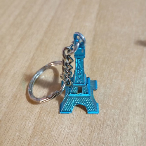 Eiffel Tower metal keychain new, blue Paris souvenir