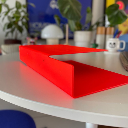 New Tendency Float metal shelf used, neon color