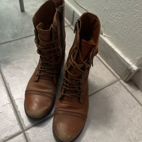 Tan boots size 37 all time classic