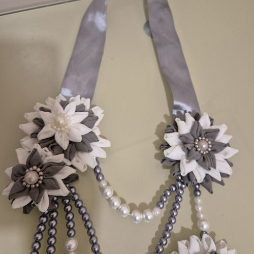 Handmade Multifunctional Necklace with Fabric Flowers and Pearls, New