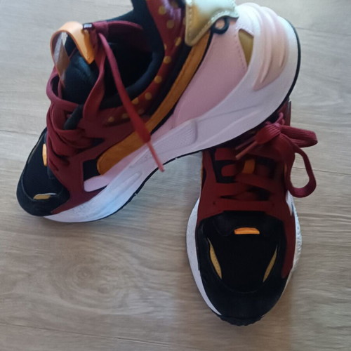 Puma athletic shoes like new, size 39, white and red