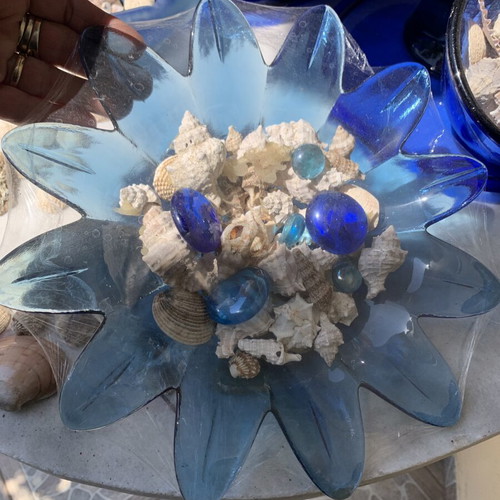 Natural Seashells Set in Bowl and Vase like new, summer decoration