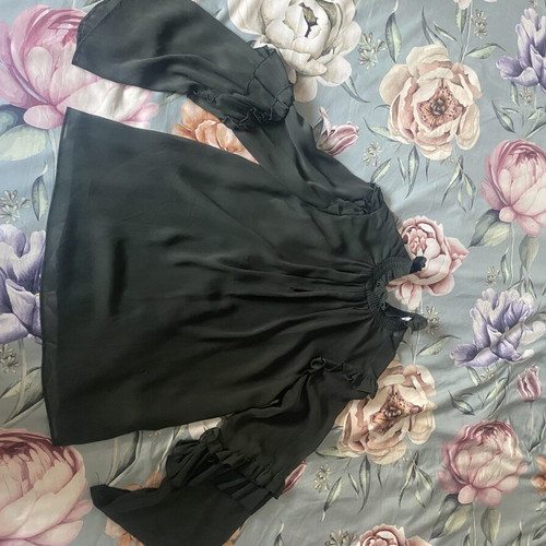 Zara green shirt with front opening, XS