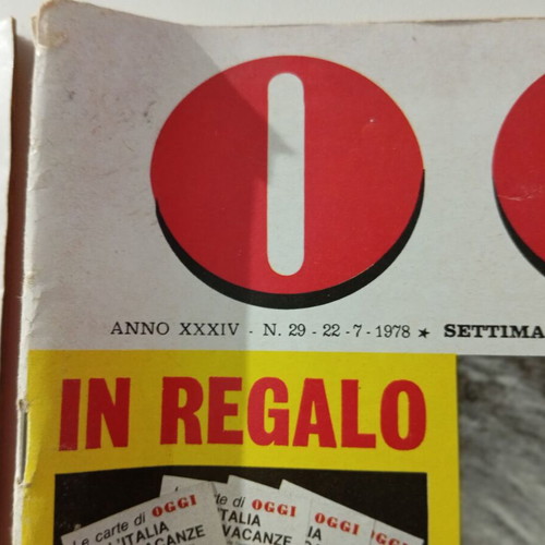 OGGI magazines 2 used issues with Sophia Loren and Sandro Petrini