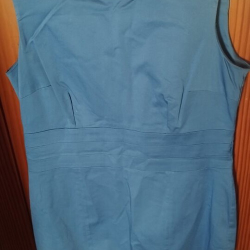 Dress medium in blue-royal color like new