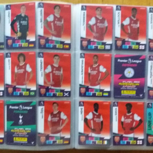 Premier League 2020-2021 Adrenalyn XL album with 425/468 cards like new