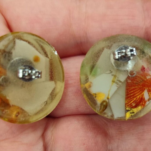 Handmade earrings with resin and porcelain pieces, new
