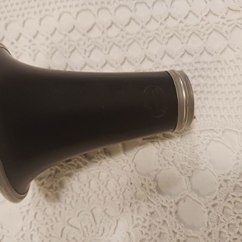 Traditional clarinet in C used with Vandoren B45 mouthpiece