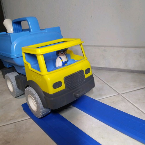 Playmobil Water Tank Truck 9144 like new