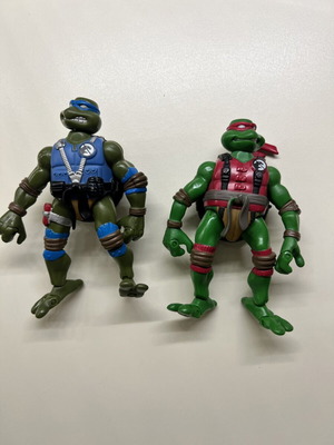 TMNT Monster Trappers 2005 figures used, set of two
