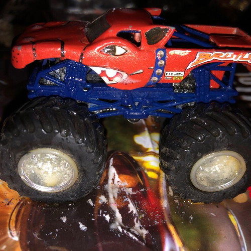Monster truck like new