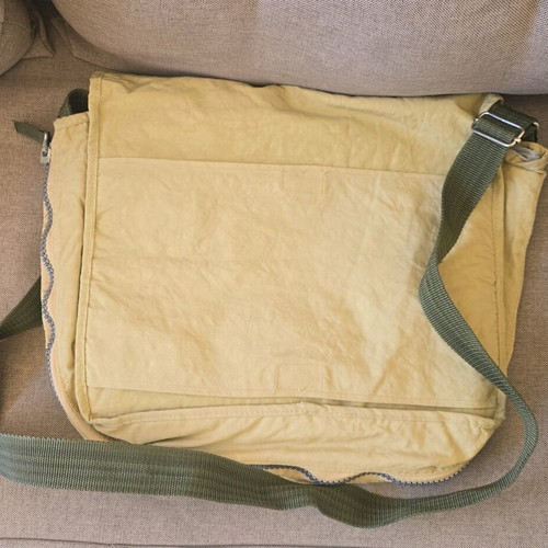 Laptop bag crossbody khaki like new