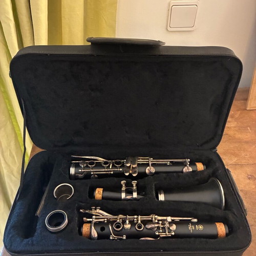 Yamaha 250 Bb Clarinet like new with case