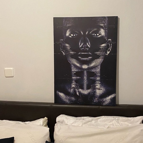 Canvas painting 50x70 like new