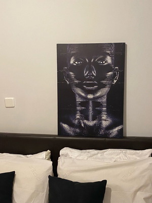 Canvas painting 50x70 like new