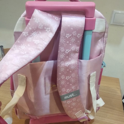 School bag with wheels used for girls with large capacity