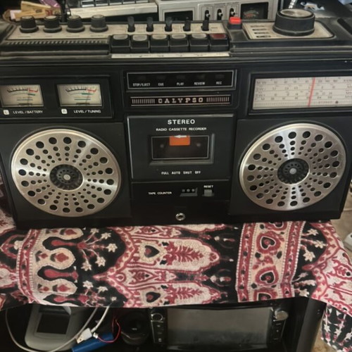 Calypso vintage radio boombox