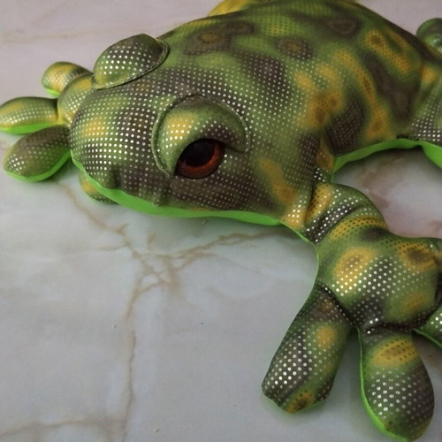 Vintage plush frog collectible like new with metallic shimmer fabric
