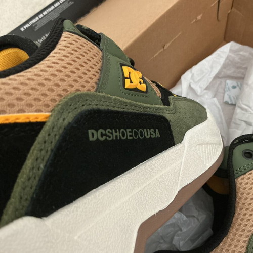 DC Sneakers size 44.5, green