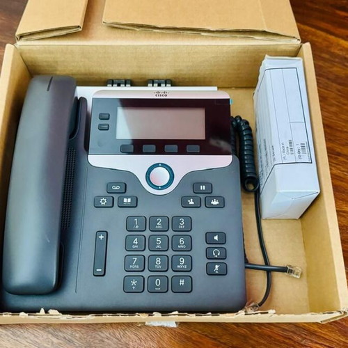 Cisco CP-7821 VoIP Phone like new with 48v Charger