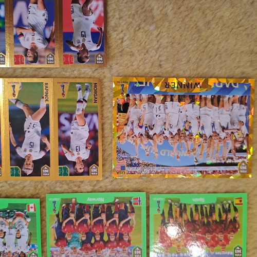 Panini Fifa collectible stickers, national women's teams, like new, set of 12