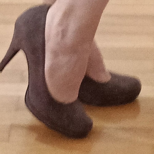 Tamaris suede pumps size 38 brown new
