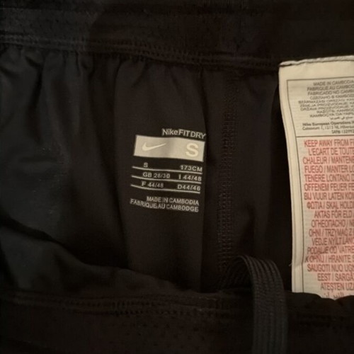 Nike basketball shorts like new, size S, black