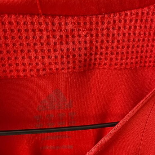 Liverpool Gerrard jersey used, size M, season 06-07