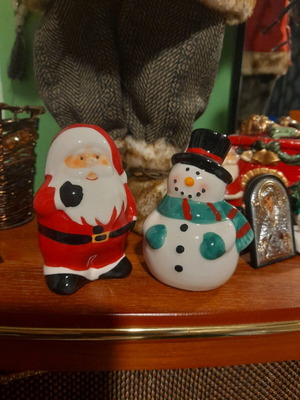 Christmas salt and pepper set new, Santa Claus and snowman
