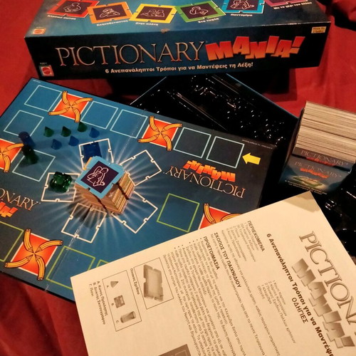 Pictionary Mania! board game like new, complete and ready to play