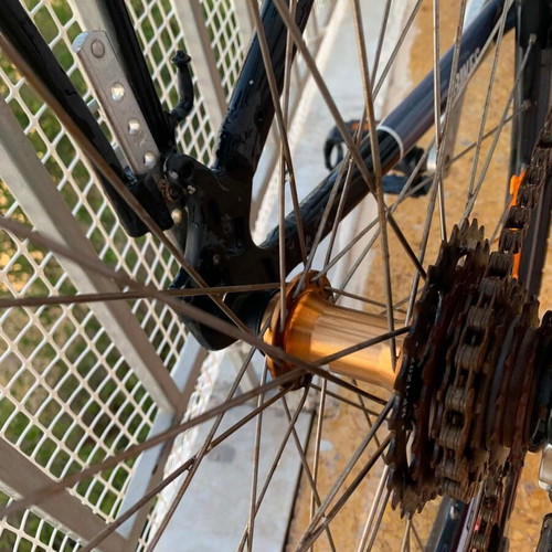 Ideal Strike 26" mountain bike used with Shimano gears, front suspension, rack