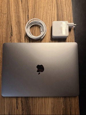 MacBook Pro 13” 2020 σαν καινούργιο, Intel Core i5, 8GB RAM, 256GB SSD