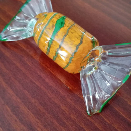 Decorative candy-shaped paperweights made of blown glass used
