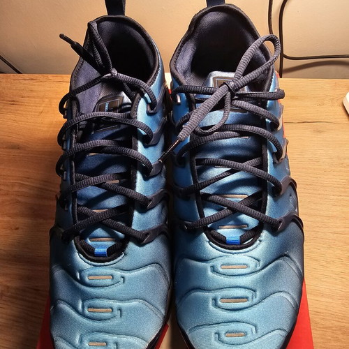 Nike Vapormax Plus blue like new