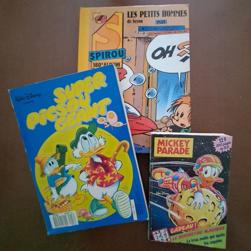 French collectible comics like new, Mickey Parade, Super Picsou Geant, Spirou album