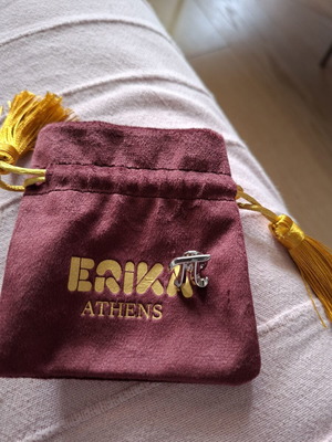 Καρφίτσα πέτου με το γράμμα Π καινούργια, αχρησιμοποίητη