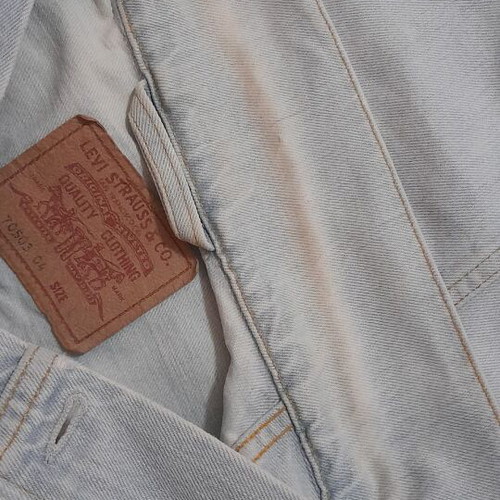 Levi's 70503 04 vintage denim jacket, size L, light blue