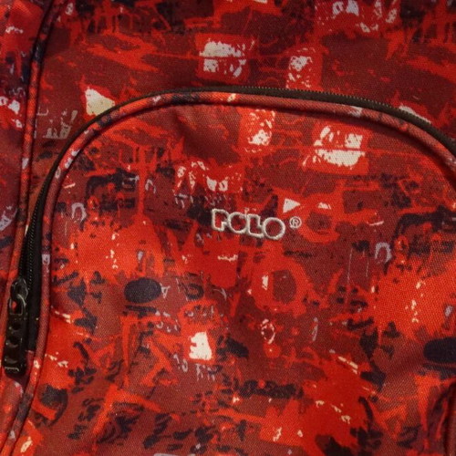 Pollo school bag like new with 5 compartments and wheels